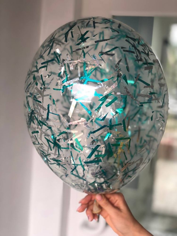 Воздушный шар с наполнением конфетти полоски бирюза ПАЛИТРА №4160