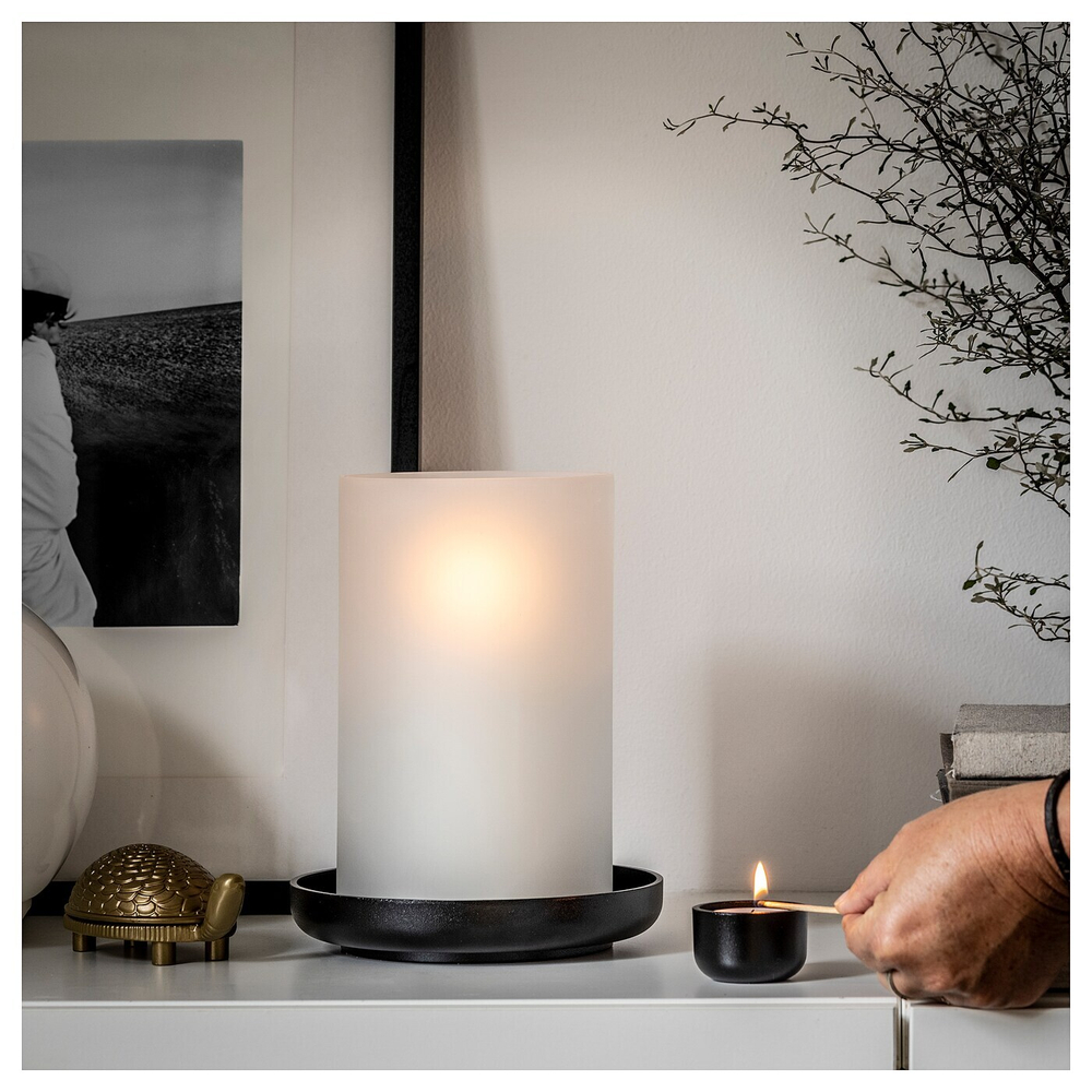 IKEA HEDERVÄRD  (ИКЕА ХЕДЕРВÄРД)  -  Подставка для чайных ламп, черная, 3 см