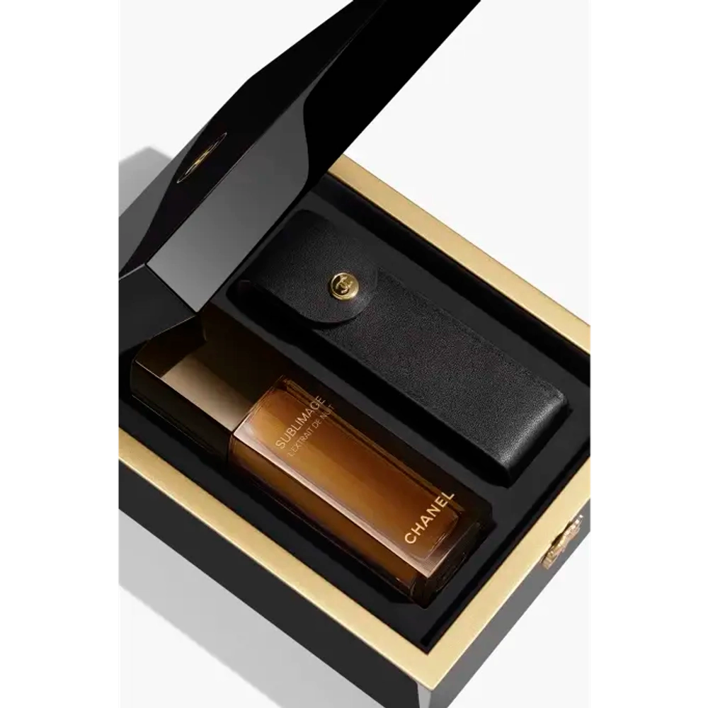 Набор – ночная сыворотка + рефилл в кожаном футляре с твидом CHANEL SUBLIMAGE L’EXTRAIT DE NUIT limited edition