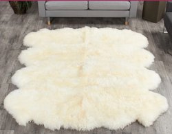 декоративный ковер из овчины