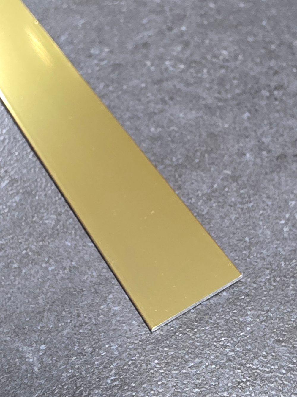 Полоса алюм. 20*1,5мм "DO-1" 2,7м Золото глянец