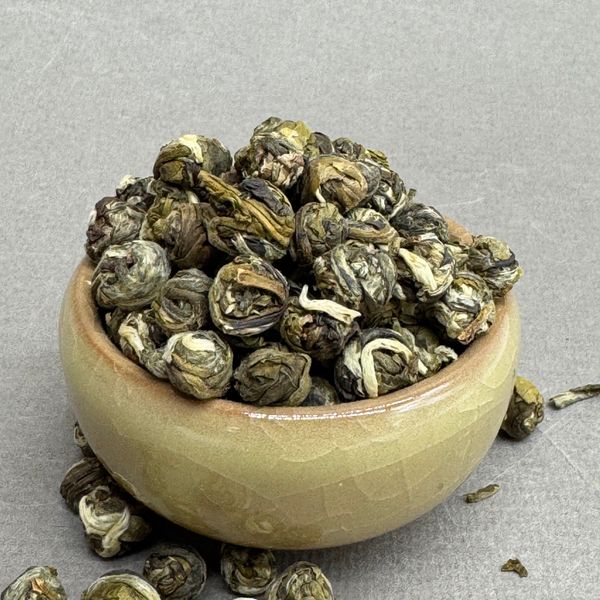 Бай Лун Чжу