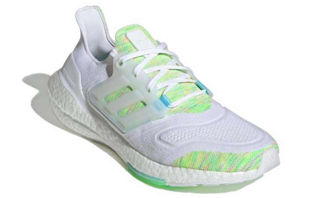 Кроссовки Adidas Ultraboost 22