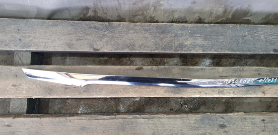 Молдинг крышки багажника Mercedes S (W222)  Б/У Оригинал A2227570100