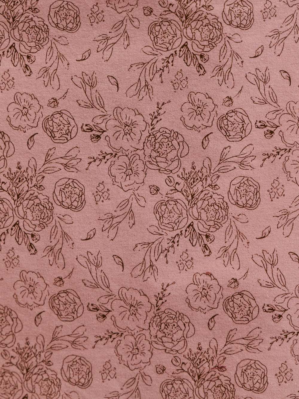 Платье с вырезом-сердечко