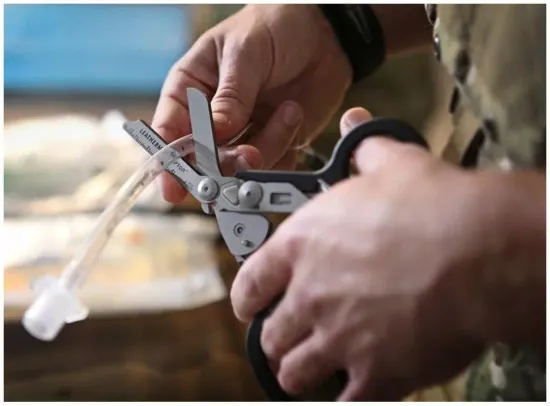 Мультитул ножницы тактические медицинские Leatherman Raptor, черный A315