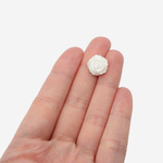 Роза двухсторонняя из перламутра морских ракушек, 12мм, продольное отверстие