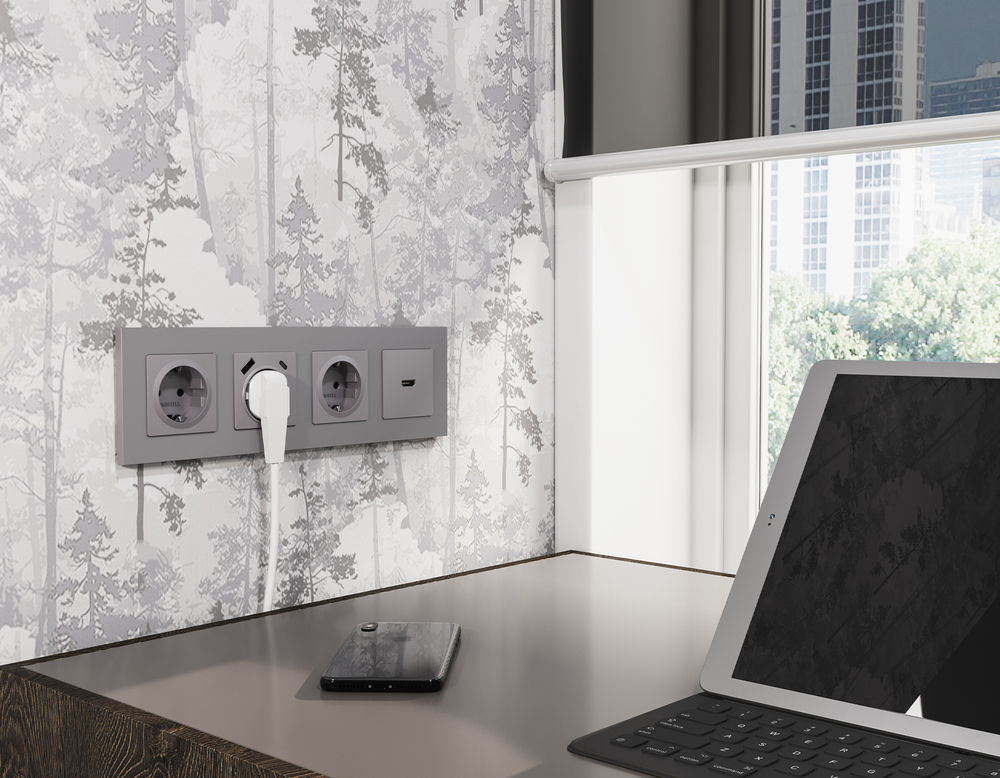 MA510010 Комплект механизма электрической розетки ALFA Сталь матовый 2USB A+C 20W (быстрая зарядка) с/з QUANT (AP5100, VM160)