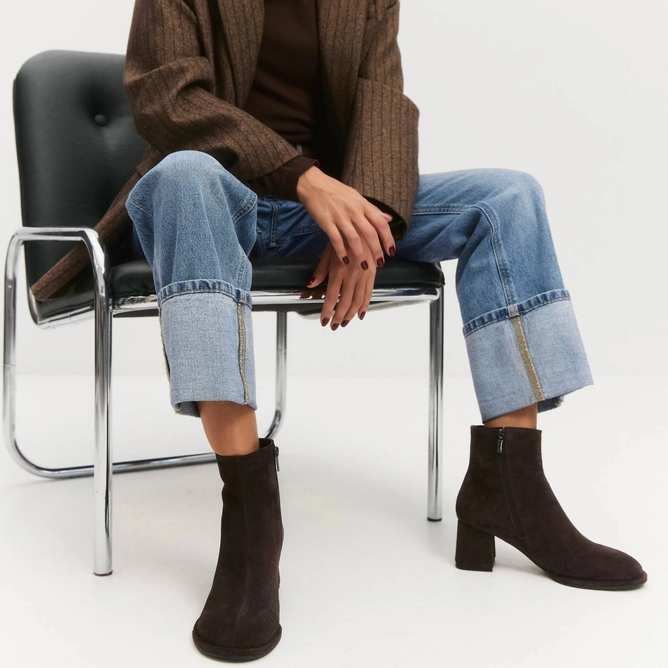 Ботильоны Inga Chocolate Suede