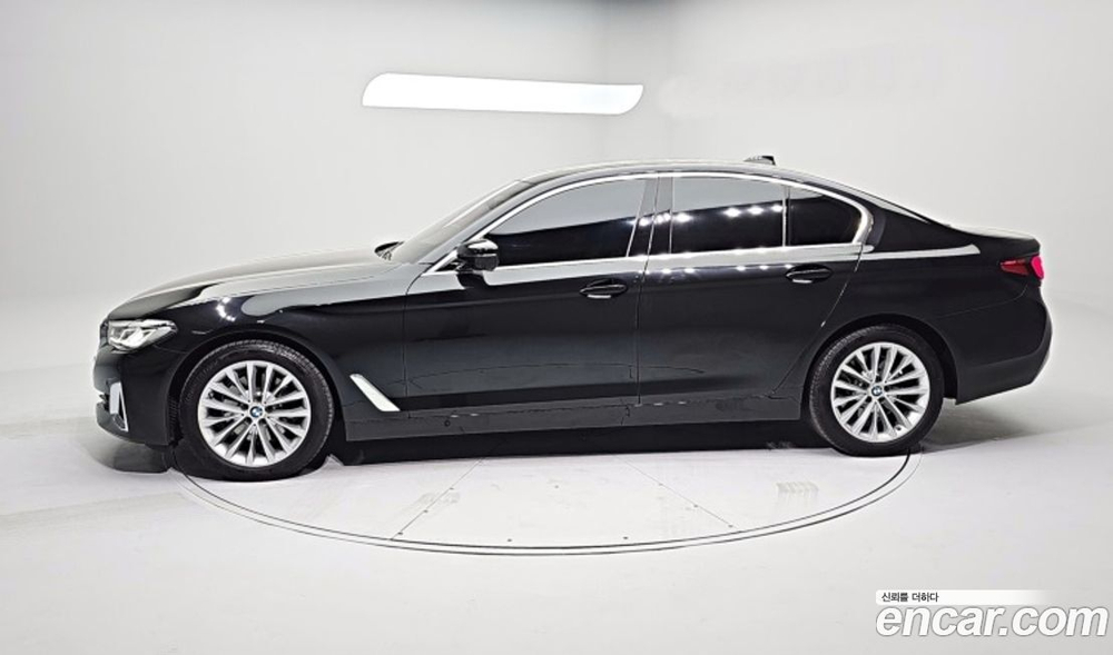BMW 5 Series (G30) 520i Luxury (05.2023)
