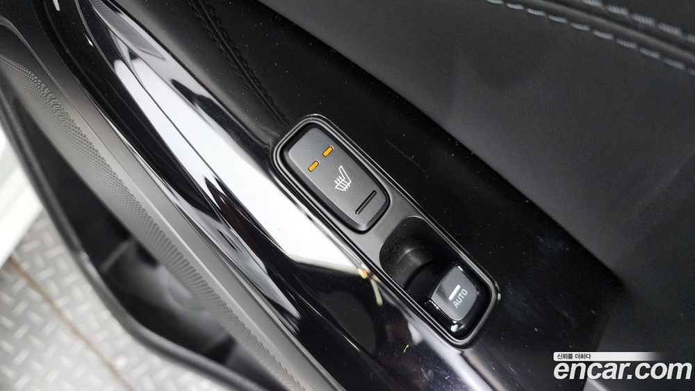Kia K7 (Cadenza) Premier 2.5 GDI Prestige (09.2019)