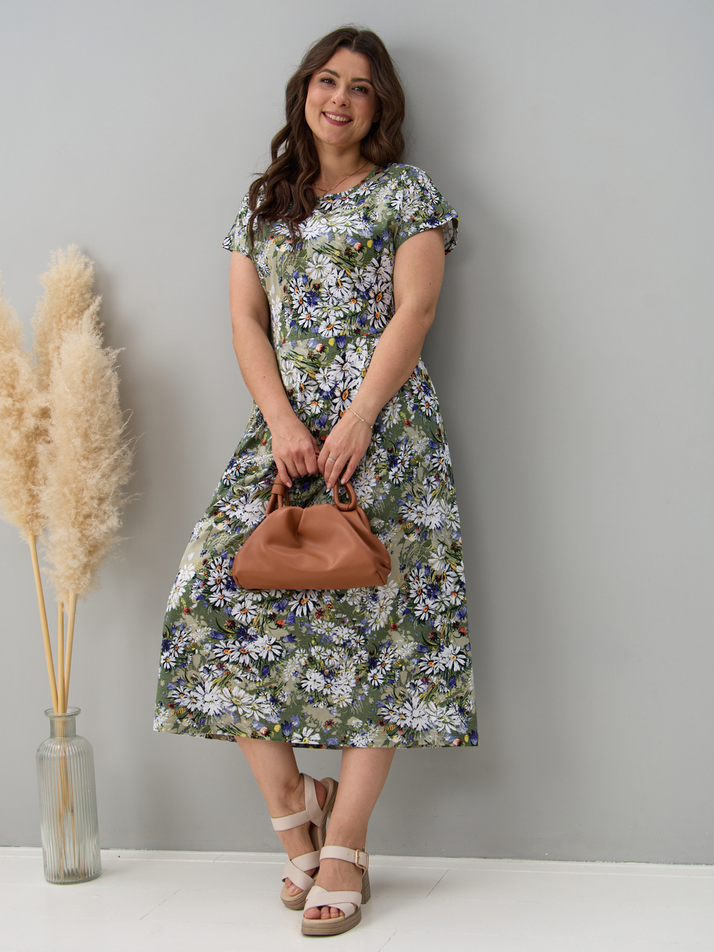 Платье П-026/оливковый-ромашковоеполе