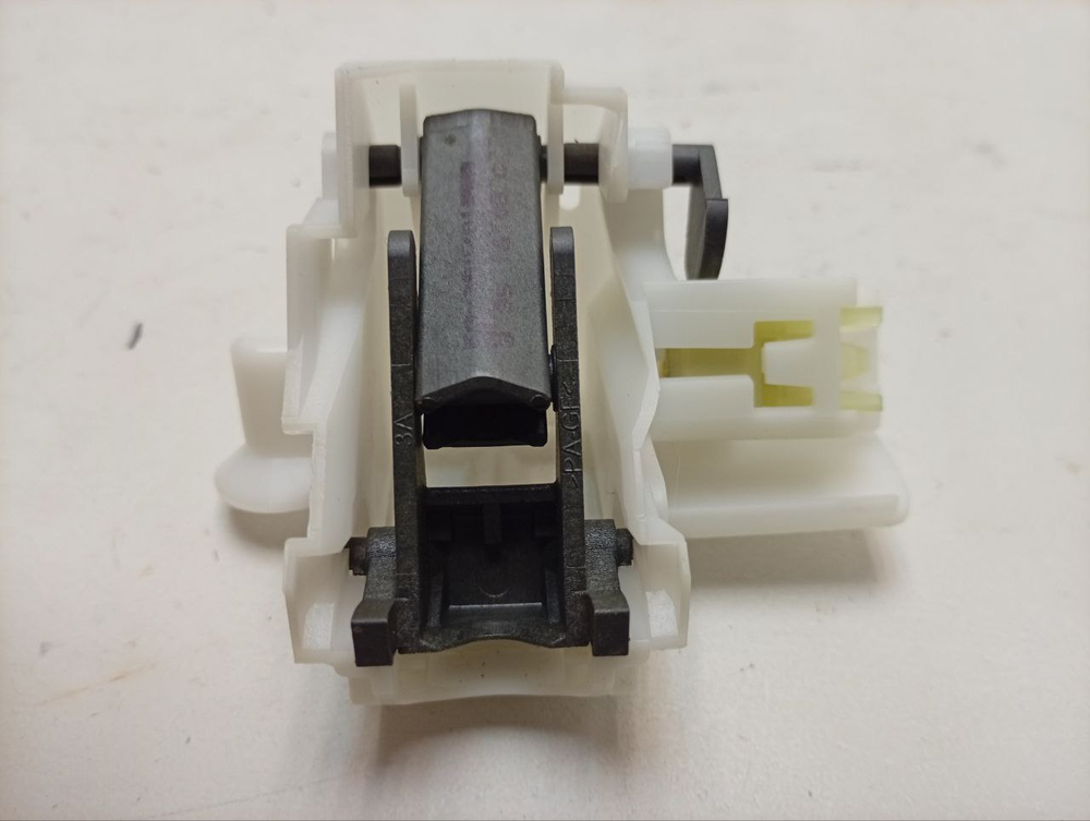 ESL98330 ктп2 Замок для посудомоечной машины Electrolux, AEG, Zanussi 1113150401 б/у