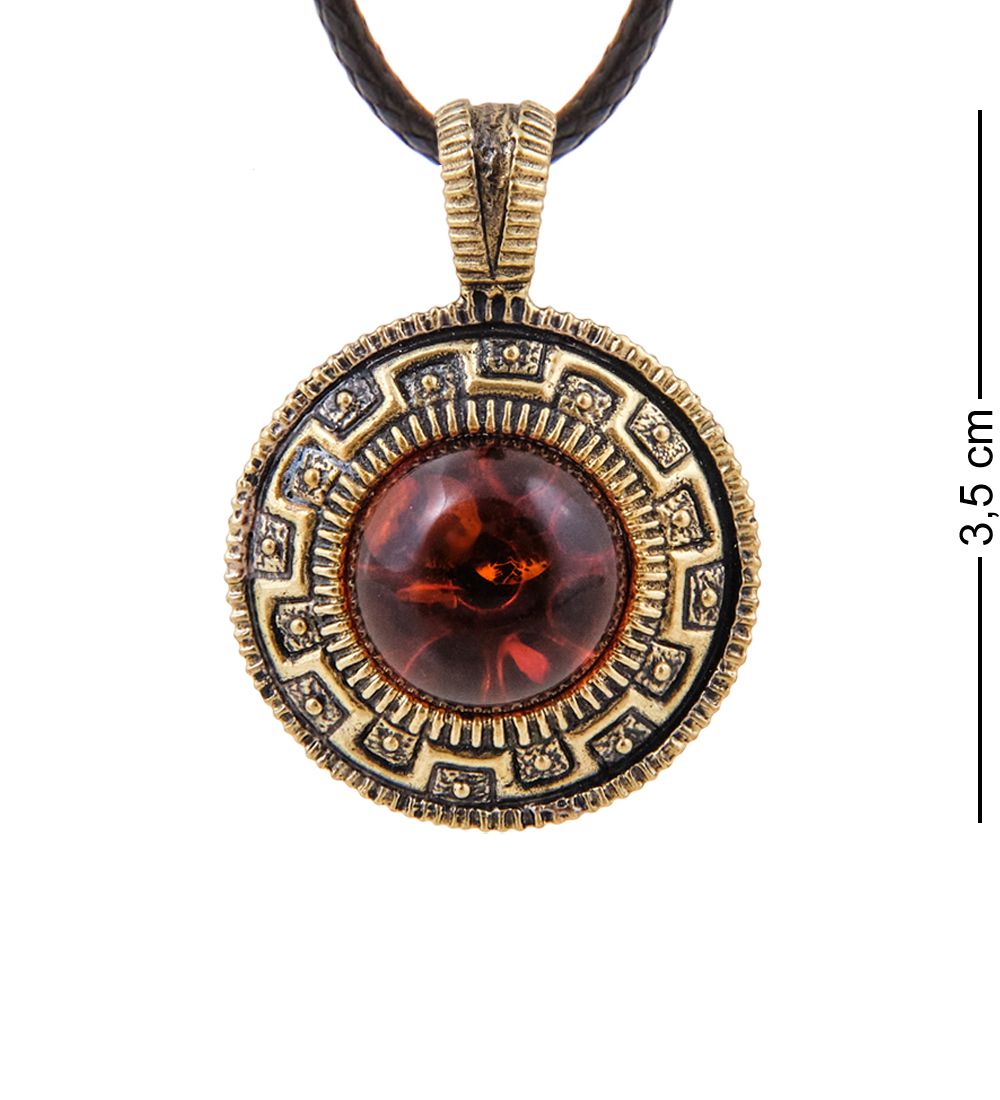 AM-3808 Подвеска «Жетон Жук Скарабей» (латунь, янтарь)