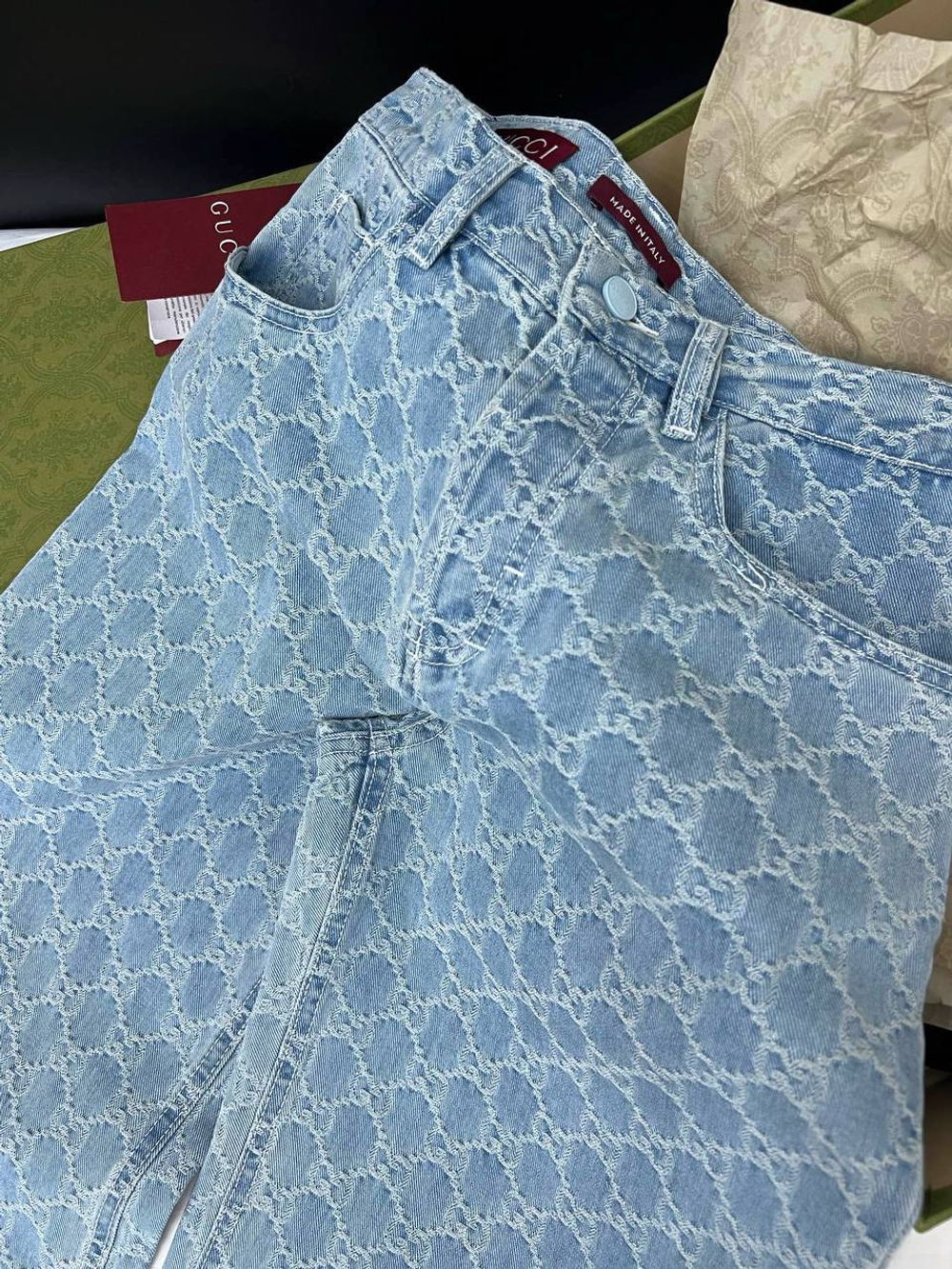 Джинсы Gucci