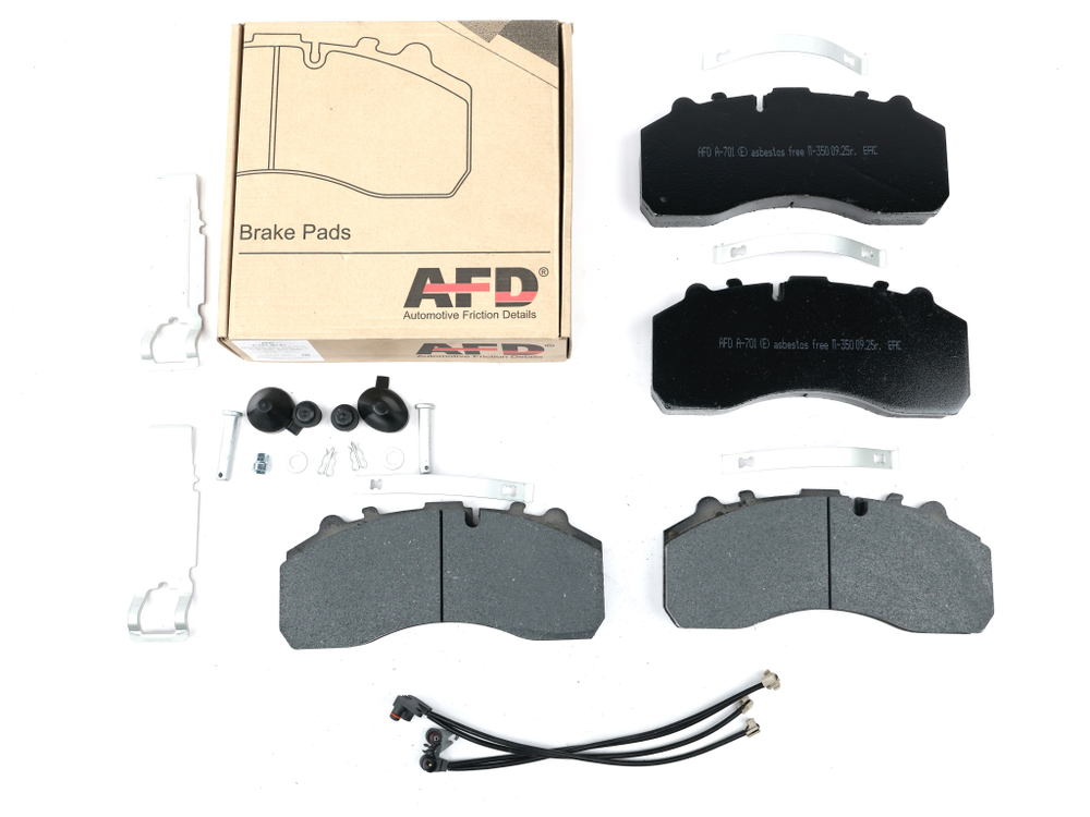 Колодка дискового тормоза (A-701) системы: Knorr SB 7000; SN7 а/м Actros MP2/MP3, EuroCargo, ЛИАЗ 5292, КАМАЗ 5490/5299, Yutong 6122 и др.  (с установочным комплектом:палец/пружины/пыльники/датчик) (к-т 4шт.) WVA 29061, 29087, 29179 (AFD)