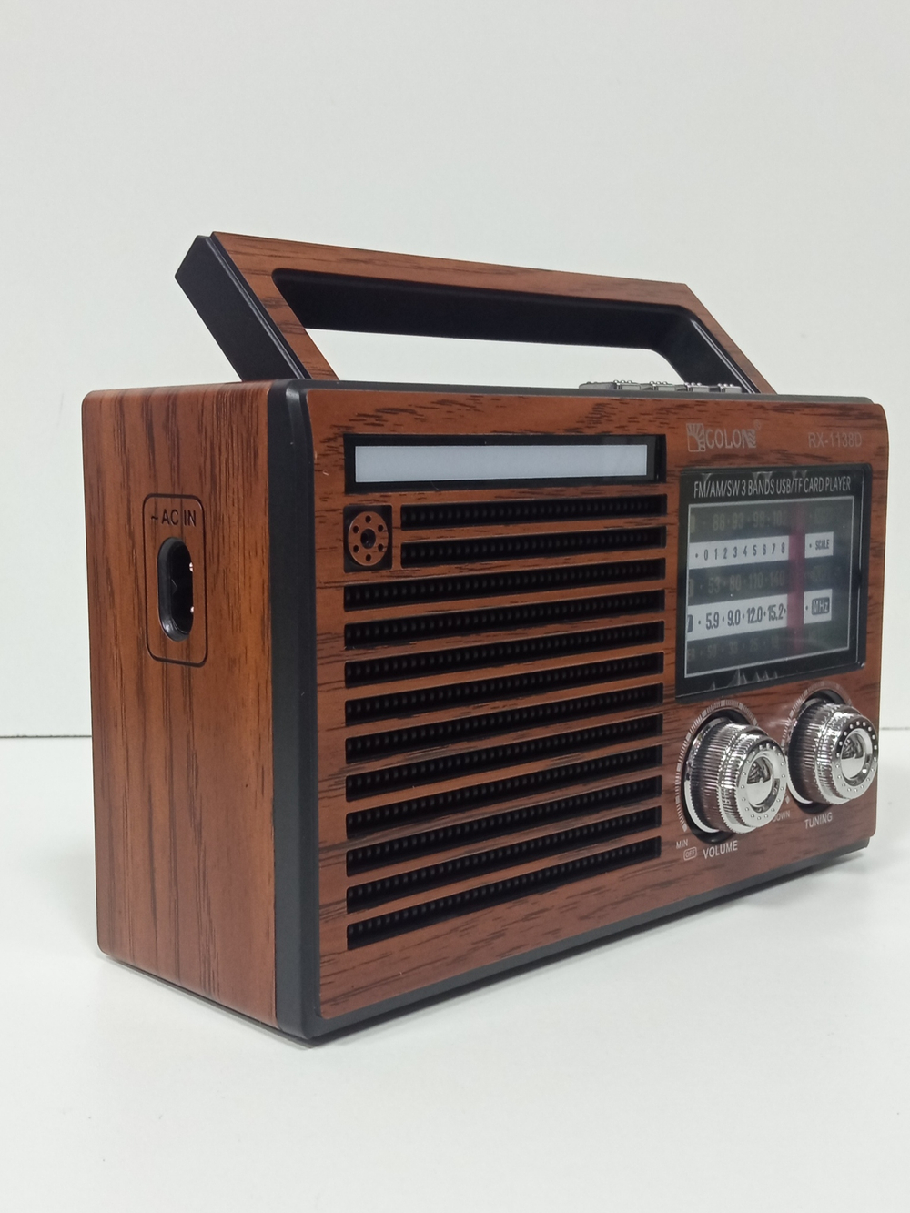 Радиоприемник с MP3 плеером и Bluetooth Golon RX-1138D