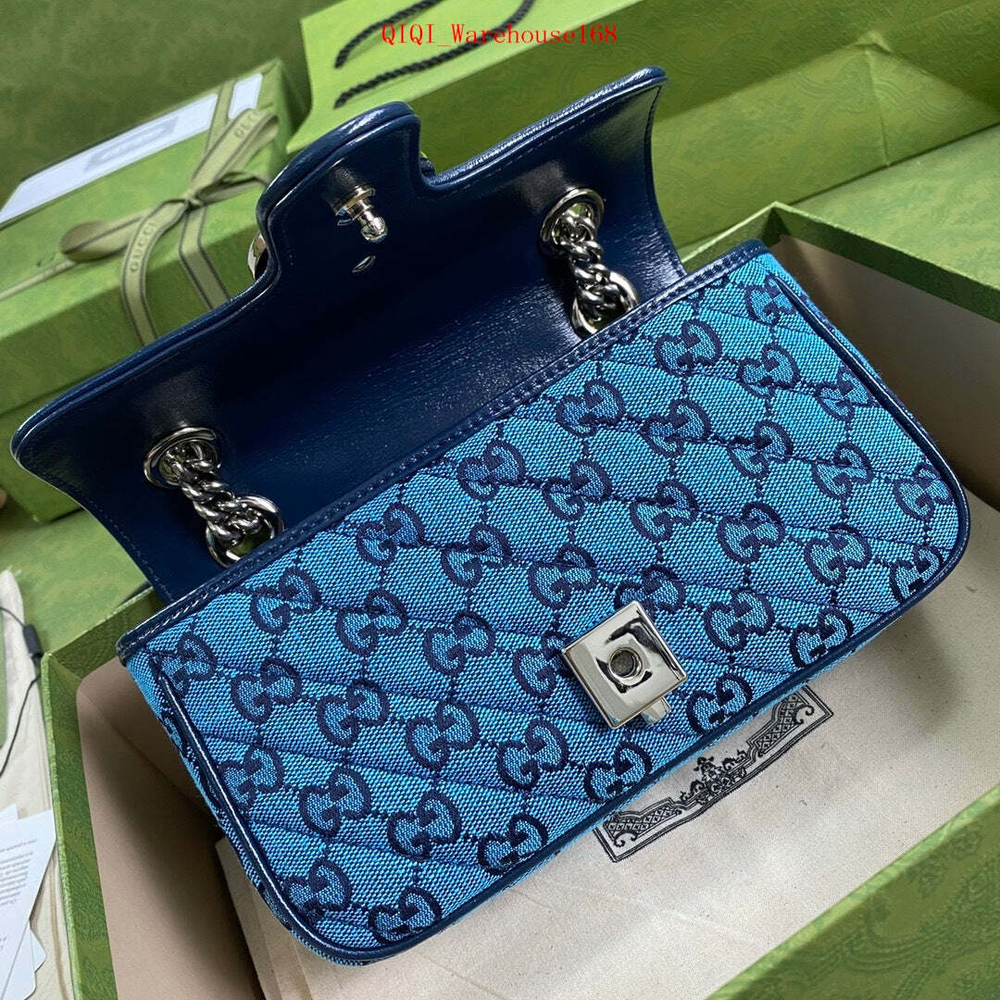 Gucci Marmont 22 cm