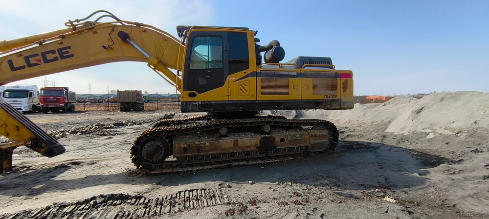 LGCE E6400 Экскаватор E6400F (Дизельный, 12,8 л, 333 л.с., АТ)