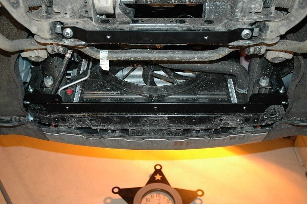 Защита картера двигателя (2,5 мм, сталь) для Jeep Grand Cherokee 2010-2013 (V = 3.6; 3.0d AT), Jeep Grand Cherokee 2013-2021 (V = 3.0; 3.0TD AT) Sheriff.04.1978