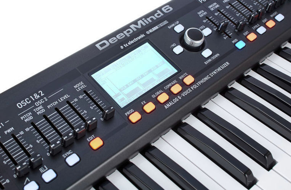 Behringer DeepMind 6