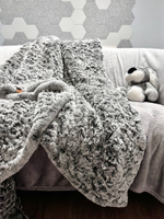 Вязаный плед из натурального меха рекс 240*220 см (серый сноутоп, окрас меха в два тона)