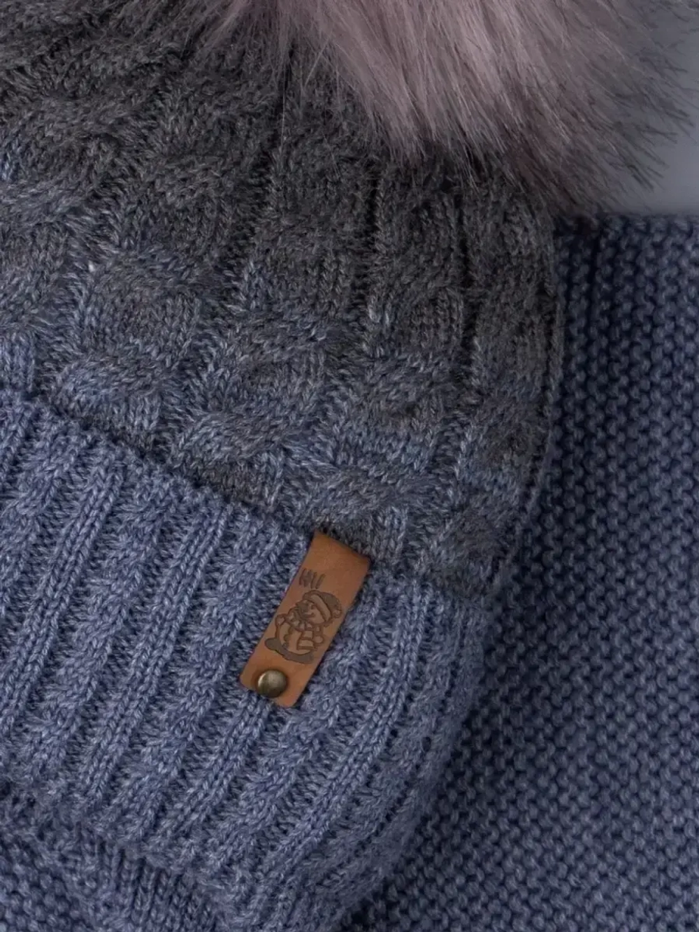 Шапка для мальчика зимняя вязаная и снуд