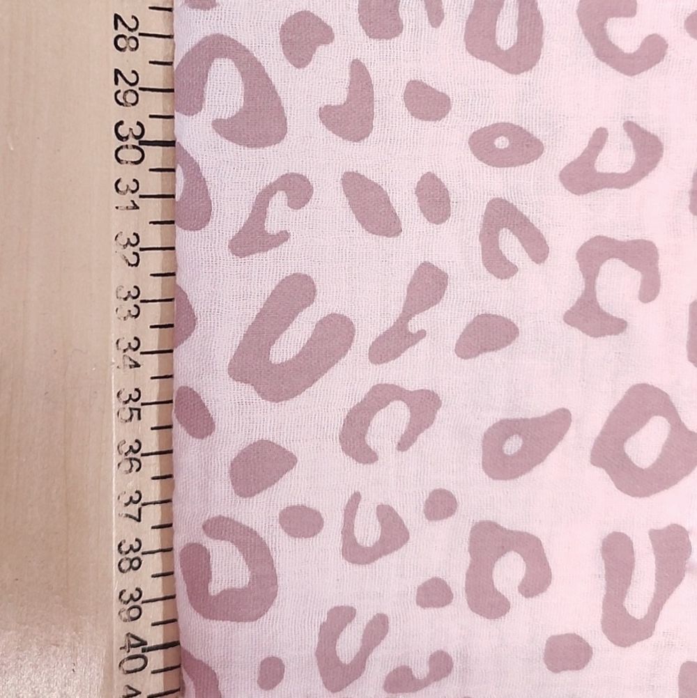 Муслин двухслойный "Леопард на розовом"