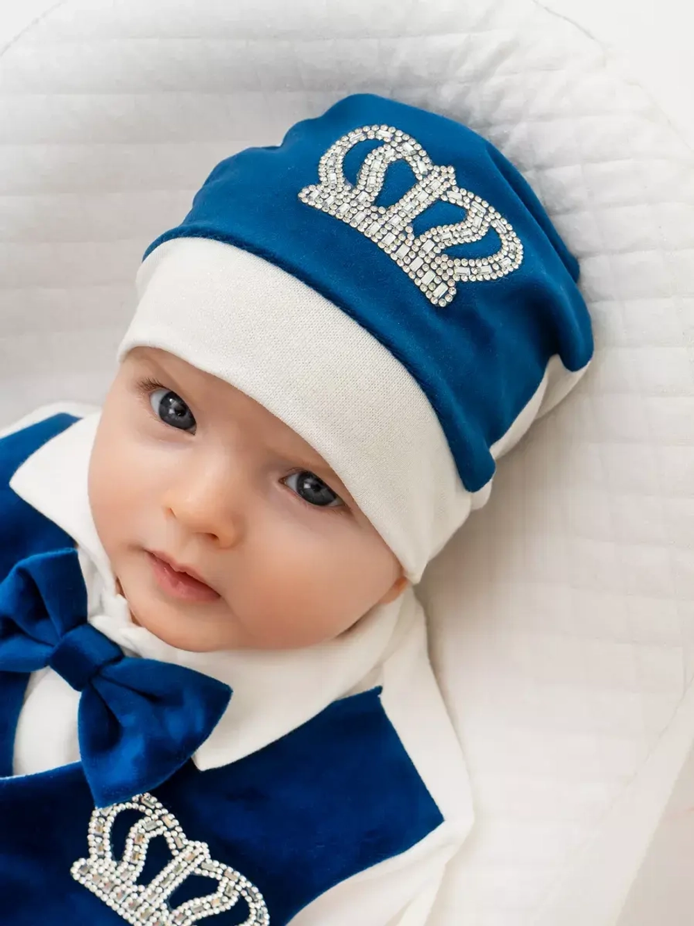 Комбинезон на выписку для новорожденного джентльмен