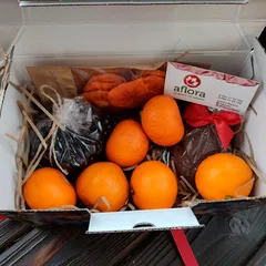 Детский подарочный набор с крафтовым шоколадом / 850 гр Детский подарочный набор с крафтовым шоколадом / 850 гр