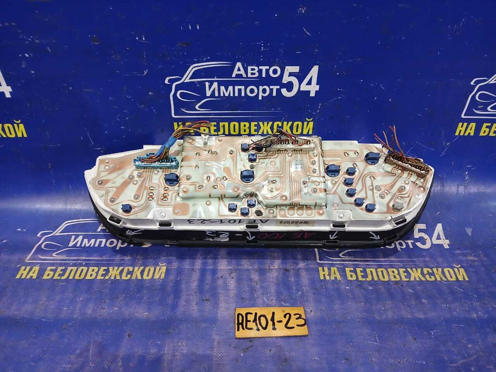 Щиток приборов TOYOTA CERES 1992
