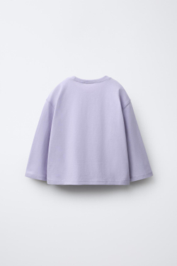 ZARA БАЗОВАЯ ФУТБОЛКА С ВЫШИТЫМ СЕРДЦЕМ, СВЕТЛО-СИРЕНЕВЫЙ