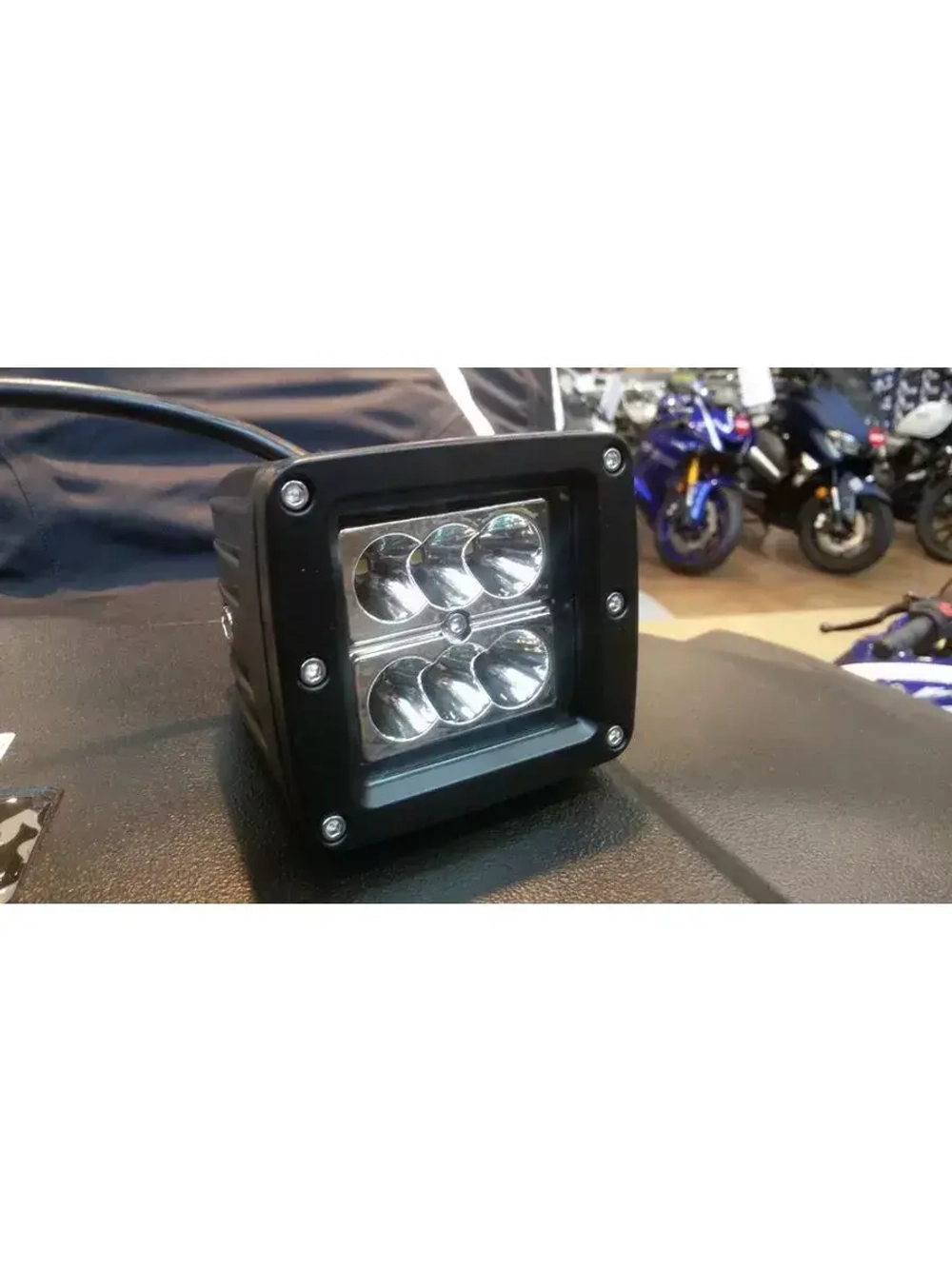 Светодиодная фара Dreamar 18 Вт, 6 диодов, 1530 Лм