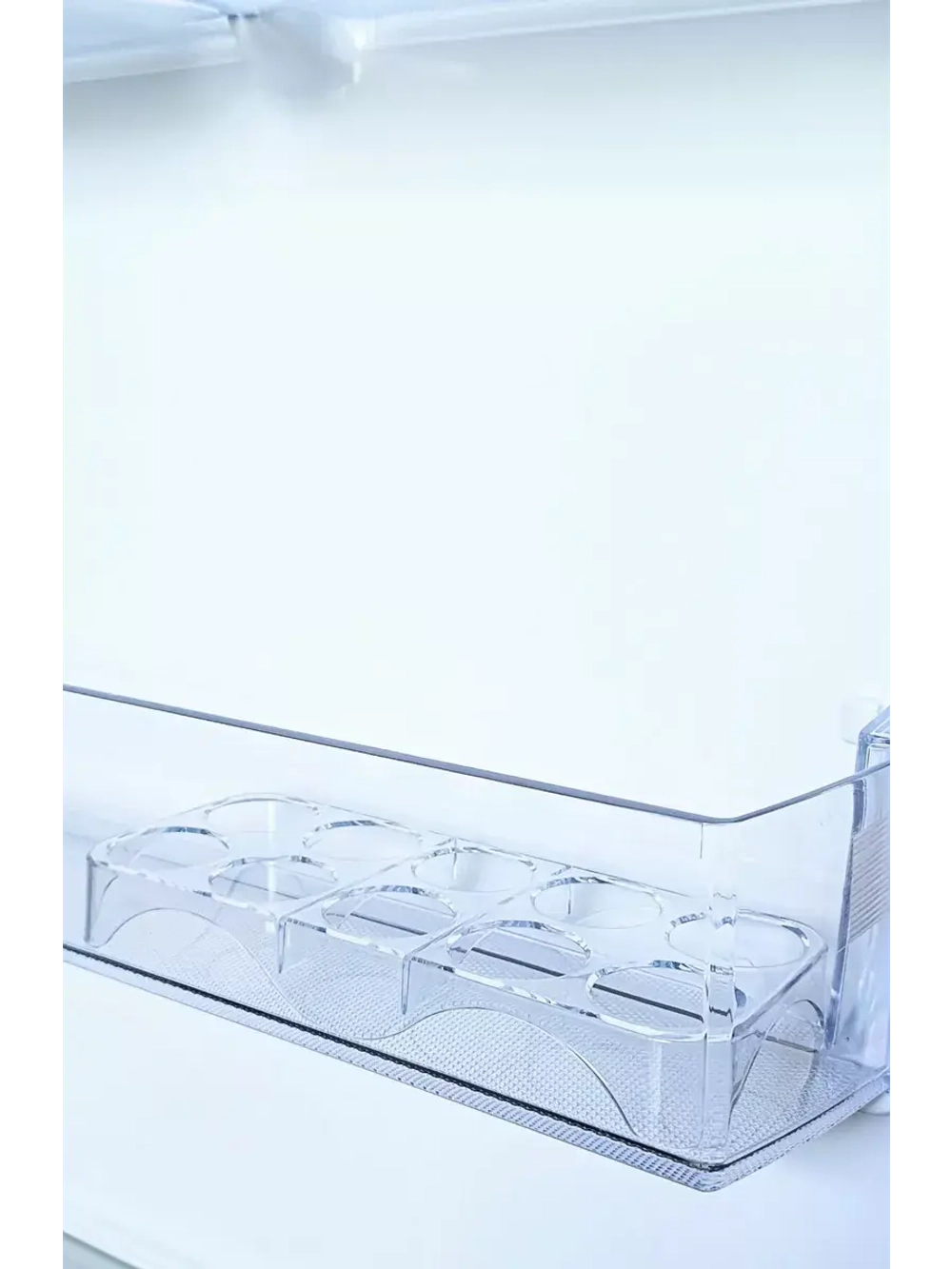 Лоток (Подставка, форма ) для яиц в холодильник 4698140100 (не поставляется) (заказывать 4698140400) Beko