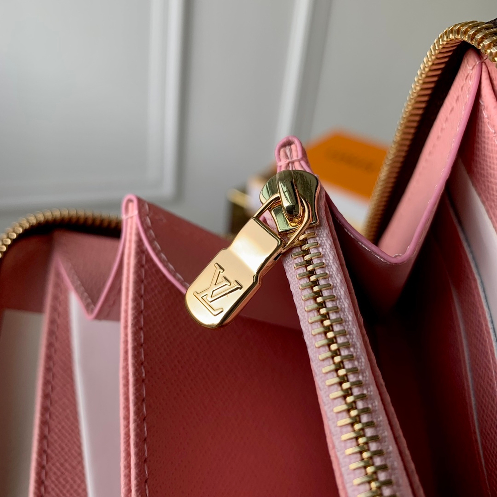 Louis Vuitton Zippy Wallet