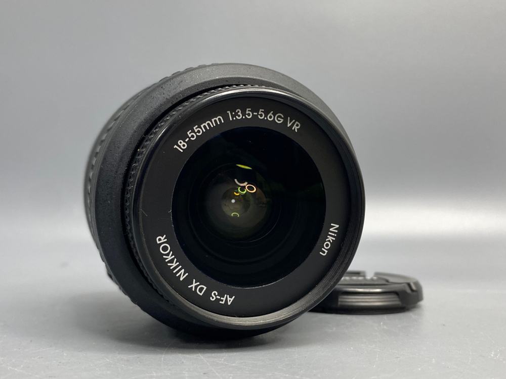 Nikon D3200 kit 18-55mm 3.5-5.6G VR 13.000 кадров