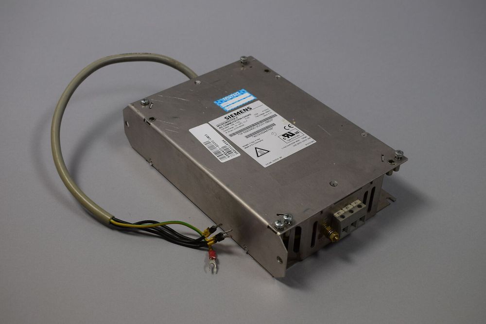 SIEMENS 6SE6400-3CC01-0BD3