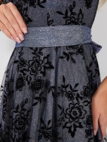 Платье вечернее блестящее