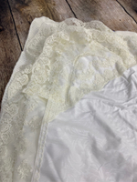 Вязаный комплект на выписку 5 предметов  "Круже" (Одеяло утеплен., бант, пинетки, комбинезон, шапка) (Цвет: Розовый)