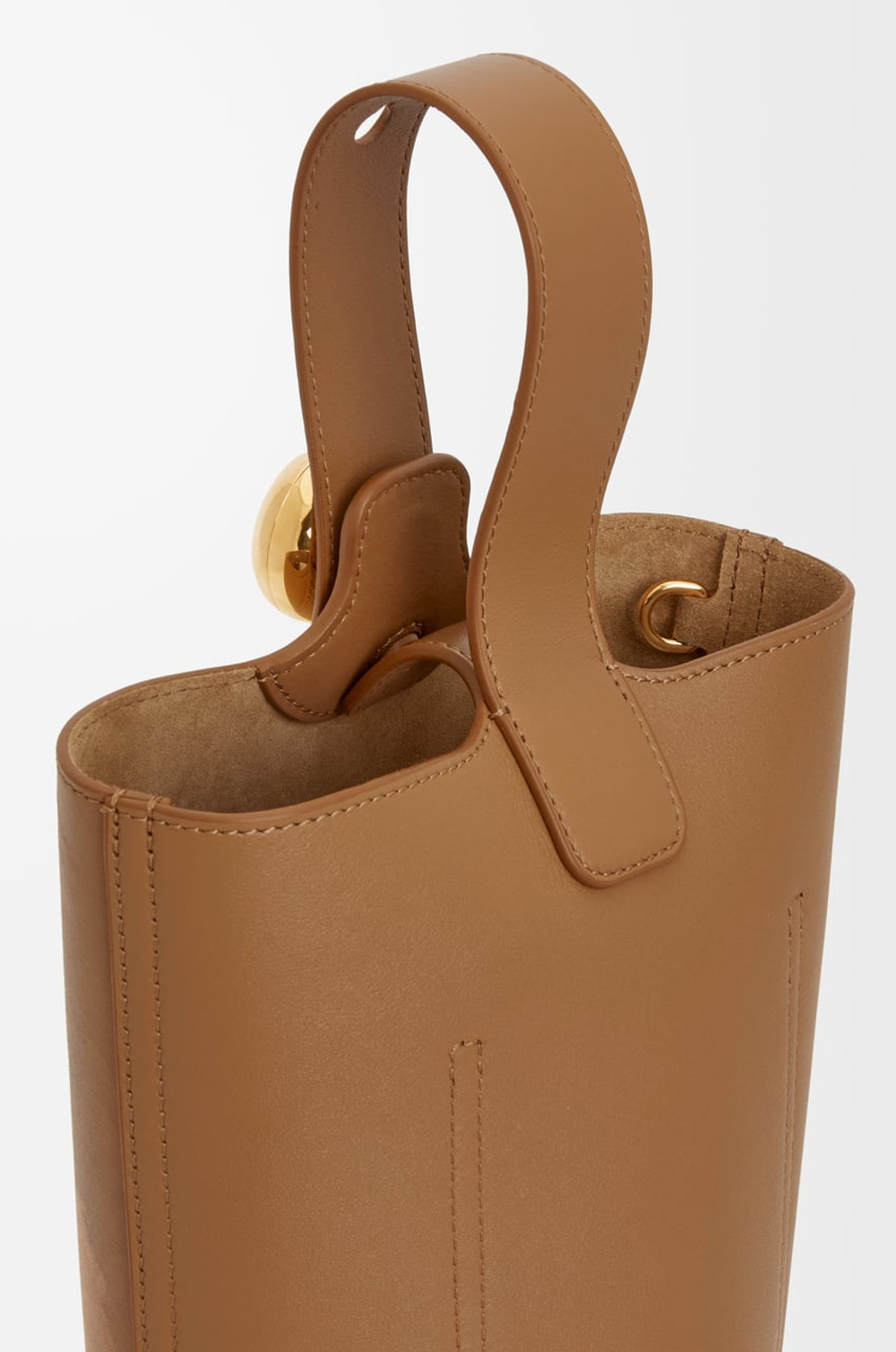 Loewe Мини-сумка-ведро Pebble из гладкой телячьей кожи, светло-коричневый