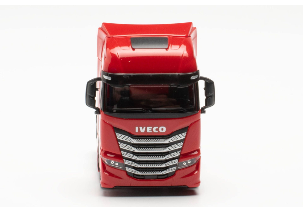 Тягач Iveco S-Way 6x2, красный