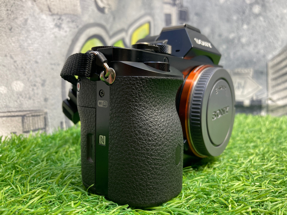Sony A7S (1.588 кадров) Покупка/Продажа