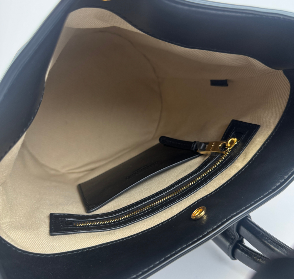 Сумка Jacquemus Le Petit Tourni