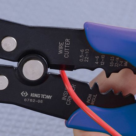 Цена на KING TONY (6762-08) Стриппер для зачистки, резки проводов и обжима изолированных клемм