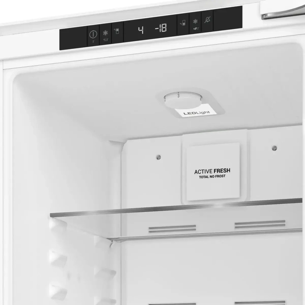 Встраиваемый холодильник Hotpoint HBT 20