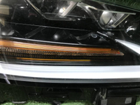 Битая Фара правая Lexus ES 7 (2018-2021) LED