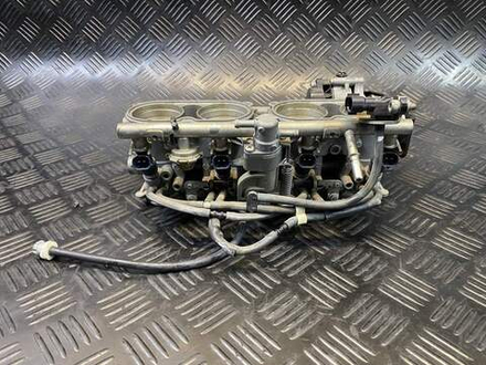 Дроссельные заслонки Yamaha FZ1 Fazer RN17 (впускной коллектор с форсунками)