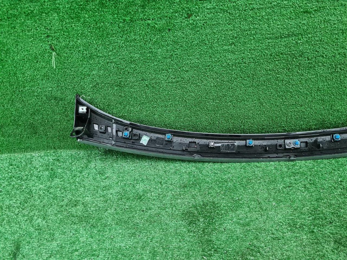 Накладка крышки багажника Omoda C5 (2022-н.в.)