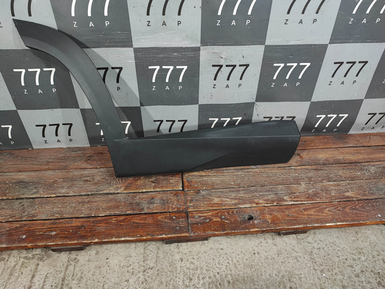 Накладка двери задней правой Hyundai Tucson 4 (NX4) 20-нв Б/У Оригинал 87732N9000