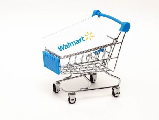 Walmart построит больше складов, заполненных роботами